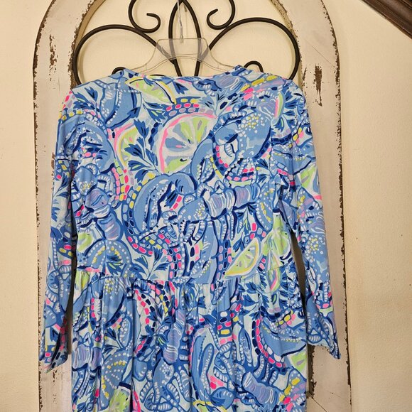 LILLY PULITZER Lyndsea Tunic Blue Peri Peri Pinch Limes Crabs SZ S - Picture 6 of 6